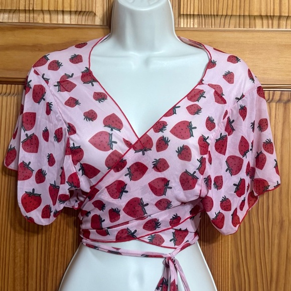 Sheer strawberry wrap top - Picture 1 of 3